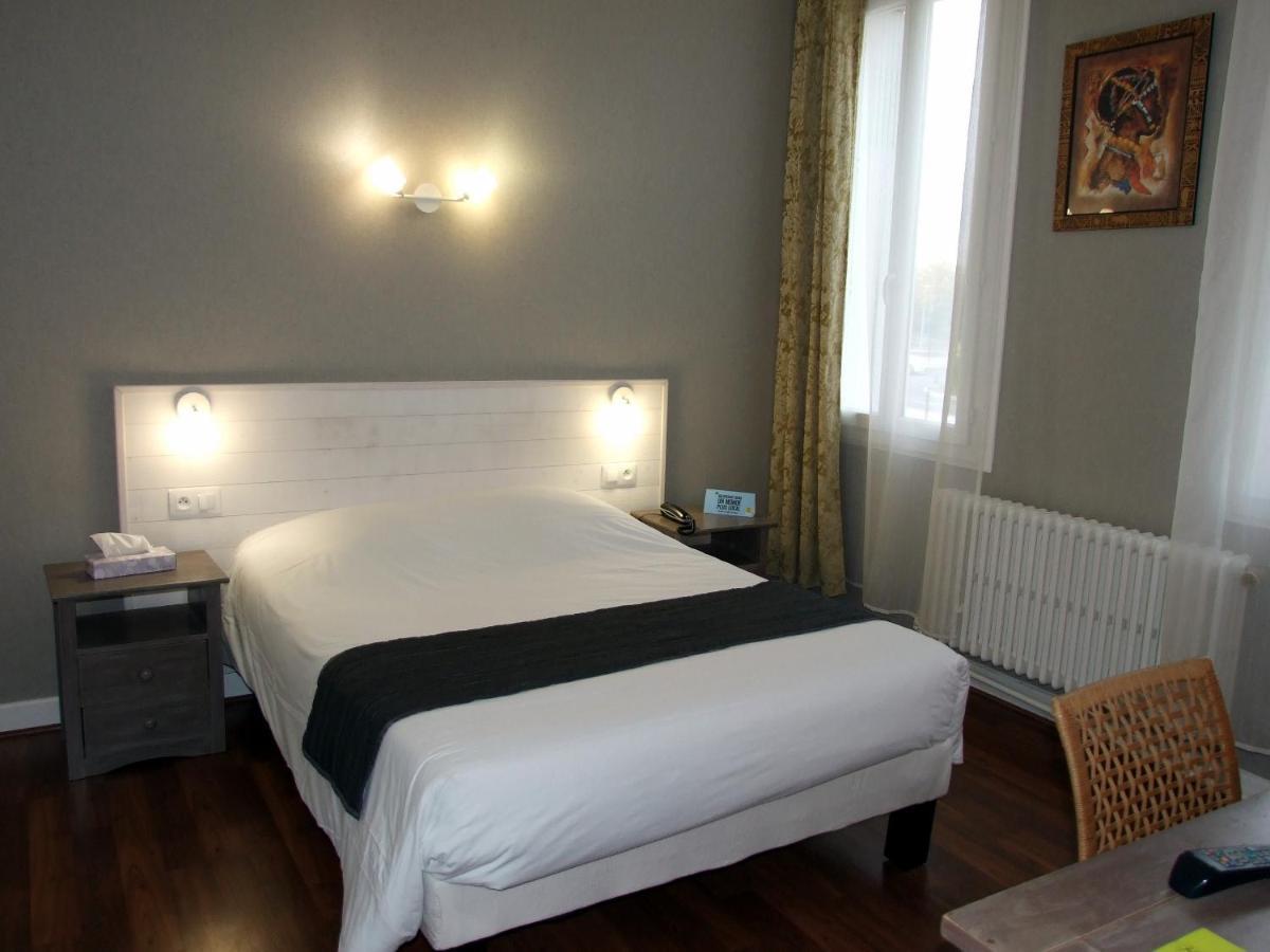 Logis Hotel L'Occitan 2 Etoiles Gaillac Exterior photo